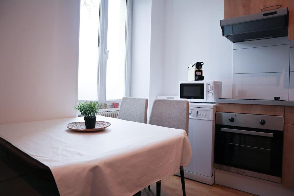 Appartement Entier, Proche Tram-Train Et Commodites, Parking Gratuit 뮐루즈 외부 사진